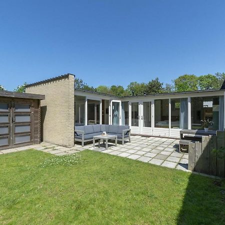 Cozy Bunglow With Garden Sint Maartensvlotbrug 外观 照片