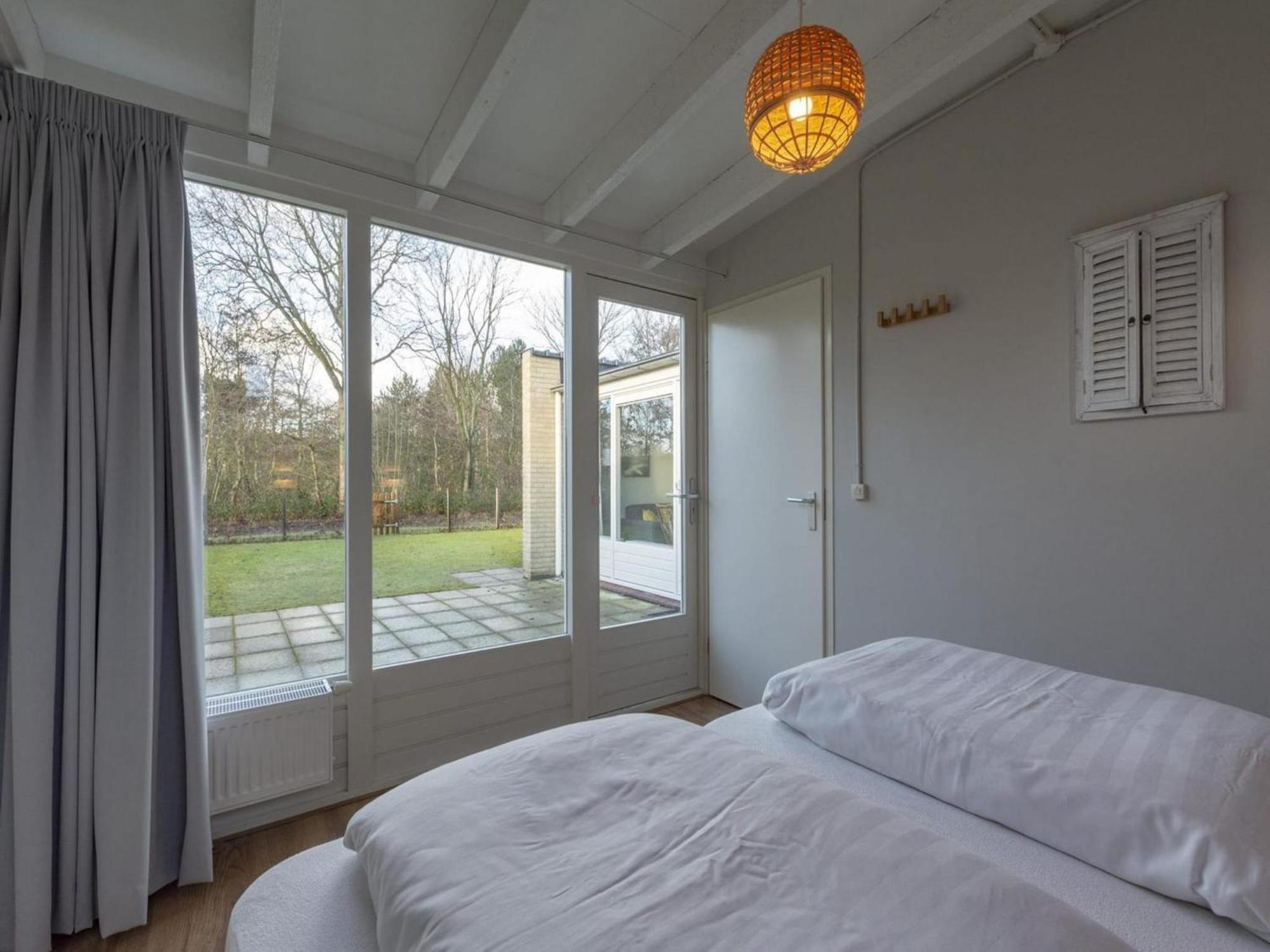 Cozy Bunglow With Garden Sint Maartensvlotbrug 外观 照片