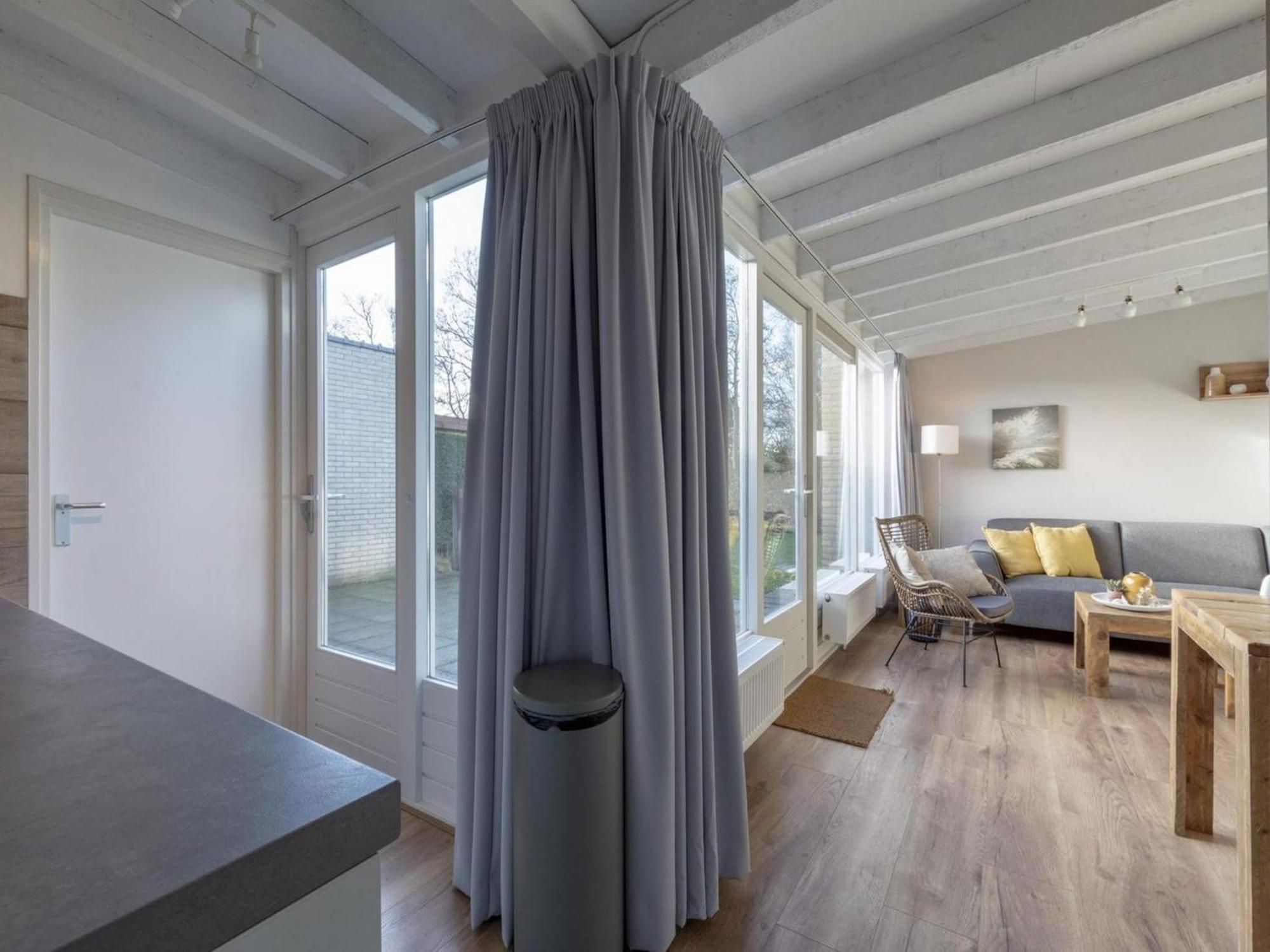 Cozy Bunglow With Garden Sint Maartensvlotbrug 外观 照片