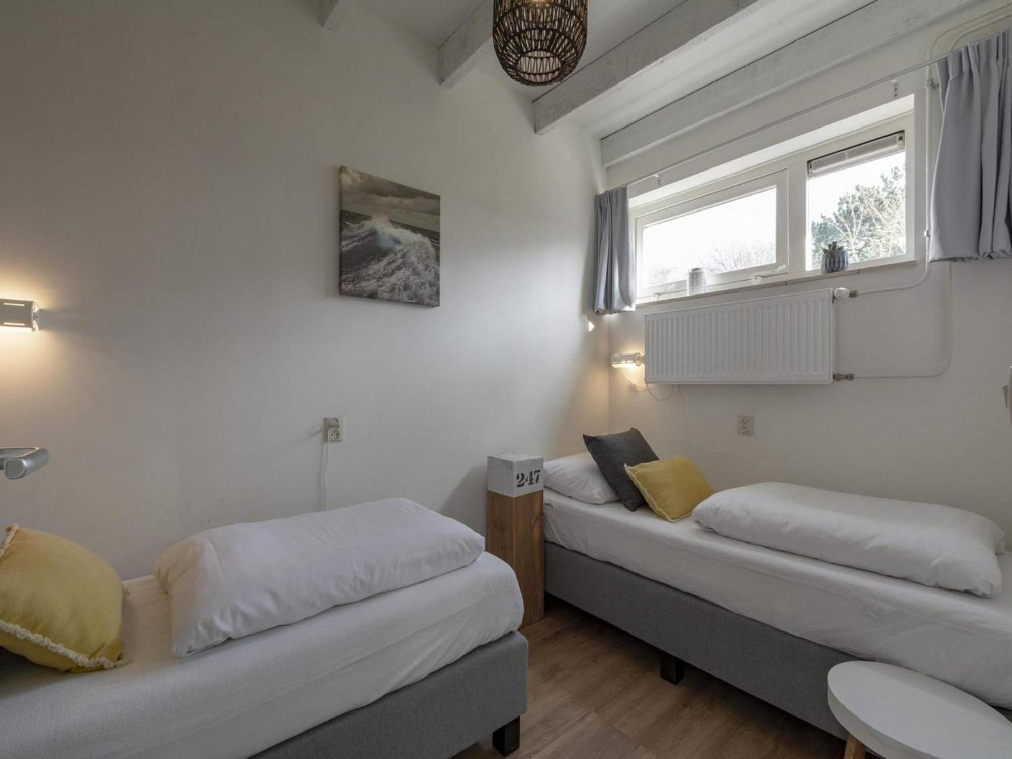 Cozy Bunglow With Garden Sint Maartensvlotbrug 外观 照片