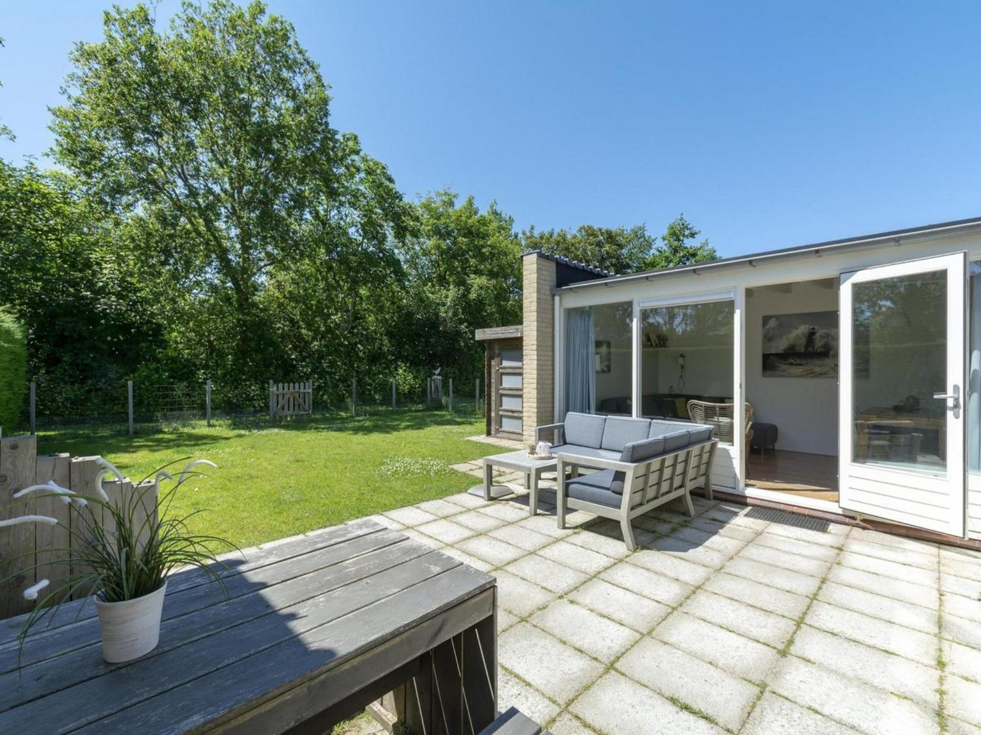 Cozy Bunglow With Garden Sint Maartensvlotbrug 外观 照片